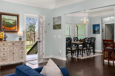 Entry Way - 239 Stephen St, Dickson, TN 37055 photo 2 of 2