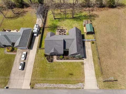 View/Area - 239 Stephen St, Dickson, TN 37055 photo 2 of 3