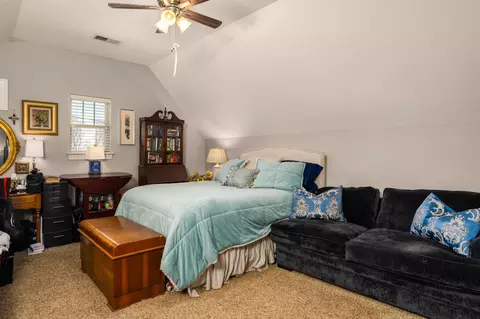 Bedroom - 239 Stephen St, Dickson, TN 37055 photo 4 of 4