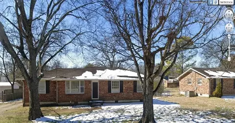 128 Chippendale Dr, Hendersonville, TN 37075