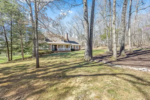 3811 Oakleaf Dr, Murfreesboro, TN 37130