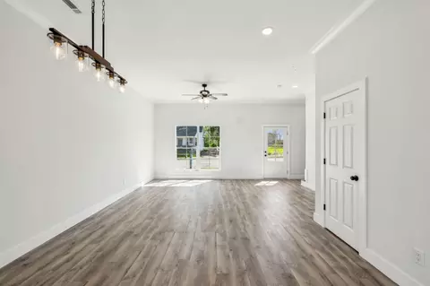 419 E State St, Murfreesboro, TN 37130 photo 18