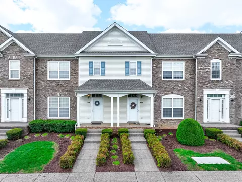 2007 Mckenna Dr, Thompsons Station, TN 37179