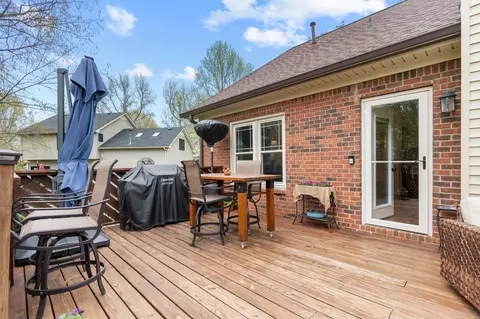 Exterior - 137 Cavalry Dr, Franklin, TN 37064 photo 10 of 18