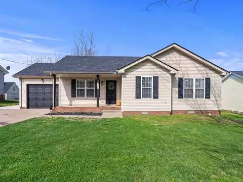 3448 Merganser Dr, Clarksville, TN 37042