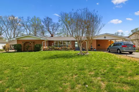 355 Drifting Cir, Lebanon, TN 37087