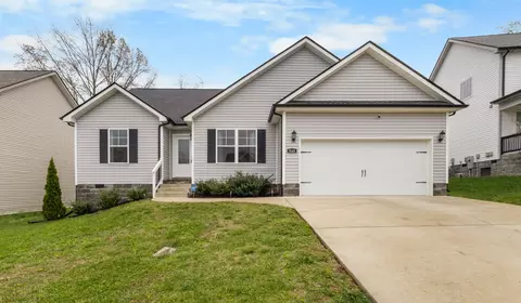 540 Woodtrace Dr, Clarksville, TN 37042