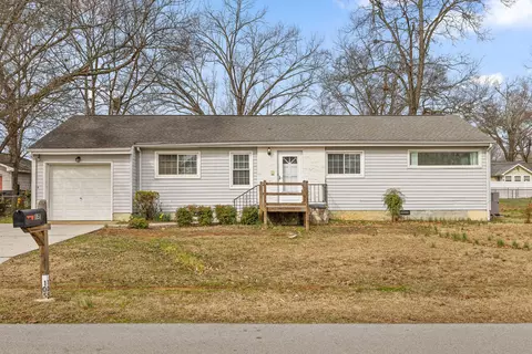1051 Floyd Dr, Chattanooga, TN 37412