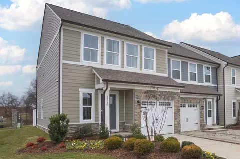 1173 Duncan St, Gallatin, TN 37066