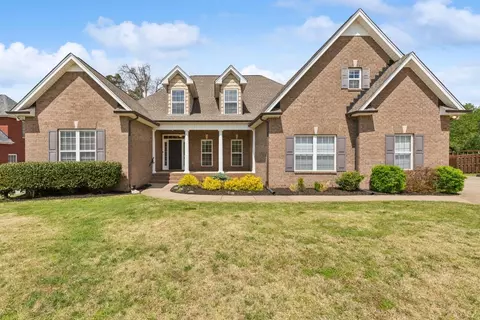 435 Creekview Dr, Murfreesboro, TN 37128