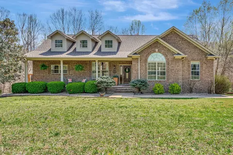 2491 Lights Chapel Rd, Greenbrier, TN 37073