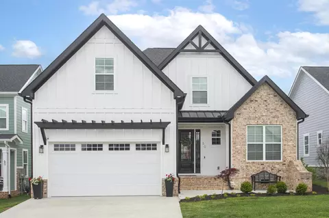 50 Latitude Dr, Winchester, TN 37398