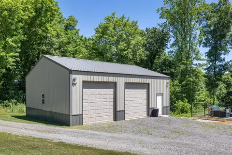 7916 E Plunders Creek Rd, Dickson, TN 37055 photo 60