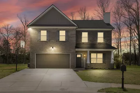 625 Eagleview Dr, Eagleville, TN 37060