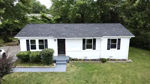 4 Goldcrest Ct, Springfield, TN 37172