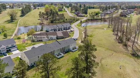 View/Area - 305 Masters Way, Dickson, TN 37055 photo 2 of 11