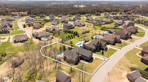 823 Harrisburg Ln, Mount Juliet, TN 37122