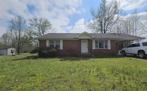 185 Griffin Chapel Rd, Bradford, TN 38316