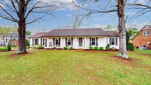 2707 Palace Pl, Murfreesboro, TN 37129