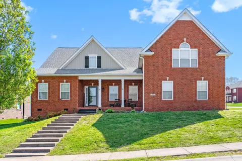201 Spring Terrace Ln, Clarksville, TN 37040