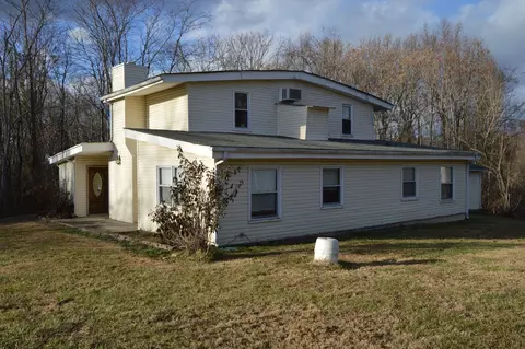 229 Union Ridge Rd, Wartrace, TN 37183