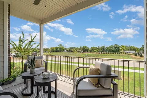 5333 Woodhall Ln, Spring Hill, TN 37174