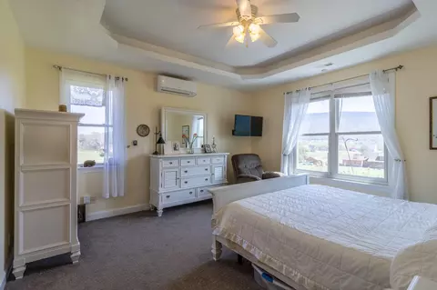 Bedroom - 256 Rivers Edge Rd, Dunlap, TN 37327 photo 1 of 6
