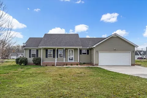 691 Indian Springs Cir, Manchester, TN 37355