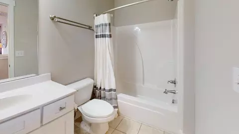 Bath - 6000 Hillside Ln, Spring Hill, TN 37174 photo 4 of 5
