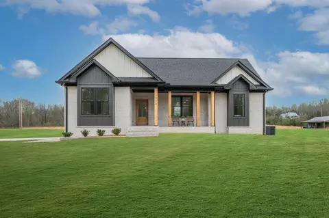 1006 Clifton Valley Rd, Dickson, TN 37055