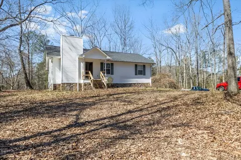 190 Mona Ln, Summerville, GA 30747