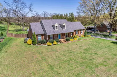 1710 Valleyview Dr, Mount Juliet, TN 37122