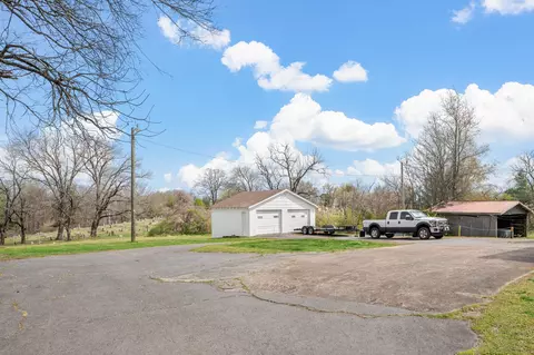 613 Central Ave W, Springfield, TN 37172 photo 23