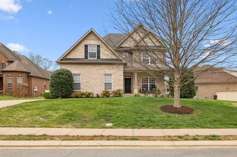 5221 Middlebury Dr, Murfreesboro, TN 37128