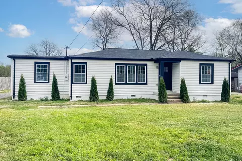 621 Martha Ave, Gallatin, TN 37066