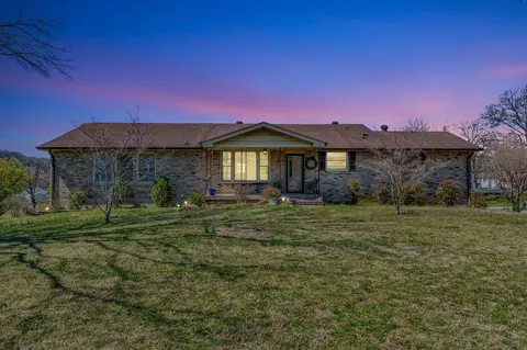 204 Appletree Rd, Goodlettsville, TN 37072