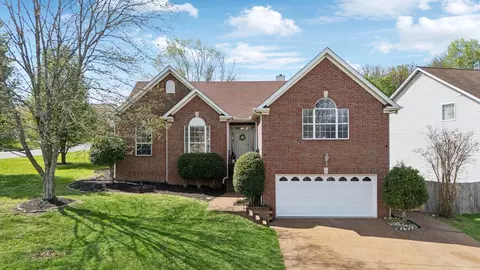 3501 Norfolk Ct, Mount Juliet, TN 37122