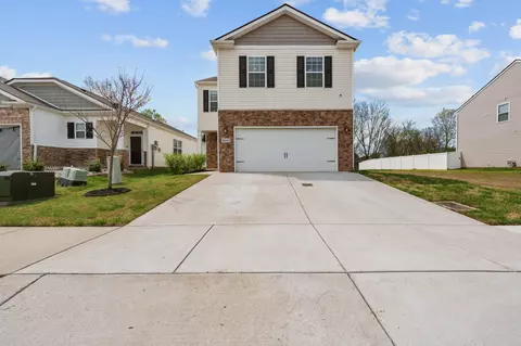 7607 Gunners Landing Dr E, Antioch, TN 37013