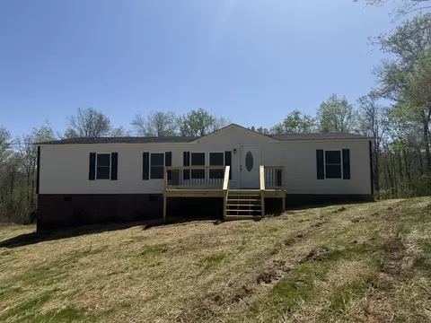 444 Dogwood Dr, Erin, TN 37061
