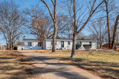 2412 Kimberly Dr, Nashville, TN 37214