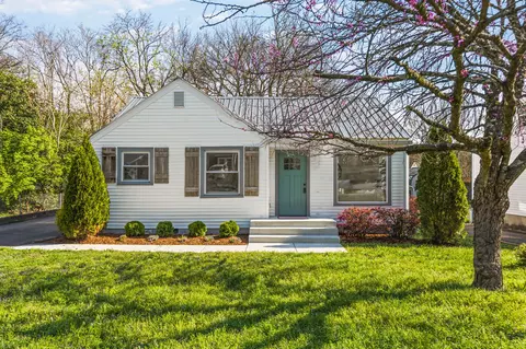 1421 Norvel Ave, Nashville, TN 37216
