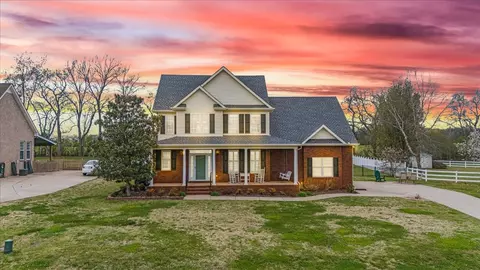 106 Irving Hills Ct, Lascassas, TN 37085