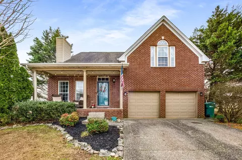 2002 Solomon Ct, Spring Hill, TN 37174 photo 1