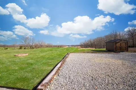 Exterior - 1592 Eno Rd, Dickson, TN 37055 photo 11 of 11