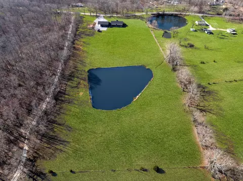 View/Area - 1592 Eno Rd, Dickson, TN 37055 photo 3 of 5