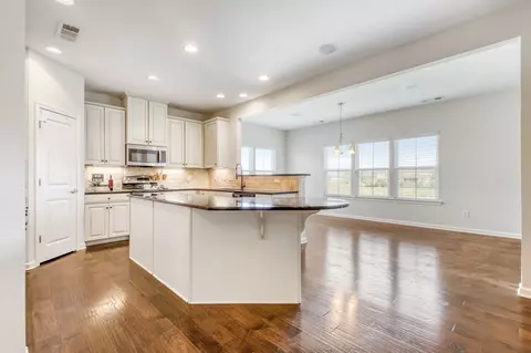 310 River Downs Blvd, Murfreesboro, TN 37128 photo 11