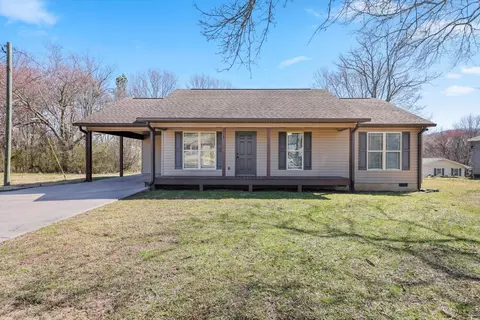 115 S Varnell Rd, Tunnel Hill, GA 30755