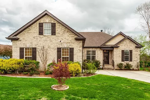 115 Star Ct, Gallatin, TN 37066
