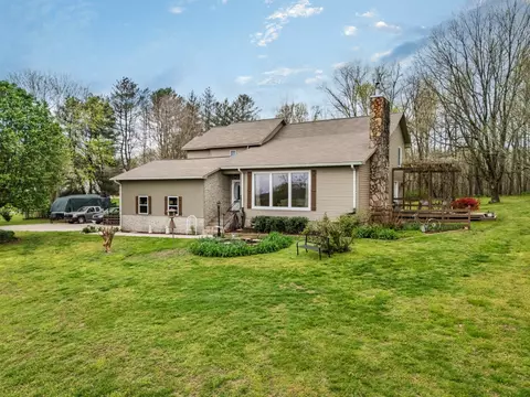 Exterior - 286 Wright Rd, Prospect, TN 38477 photo 2 of 16