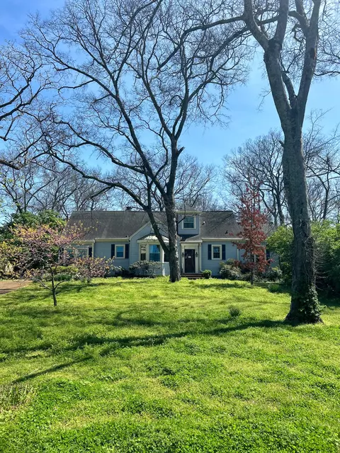 4206 Kirtland Rd, Nashville, TN 37215